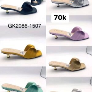 Lady's classic shoes - All sizes Avaiable